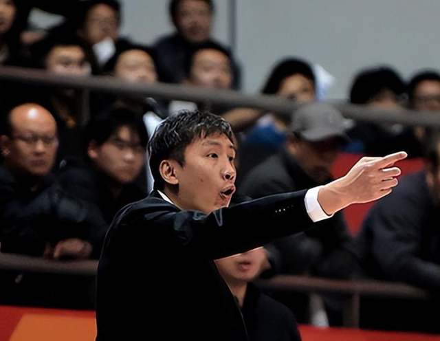 BOYU SPORTS-惨败39分！连续三个赛季倒数 男篮名宿帅位仍稳如泰山？